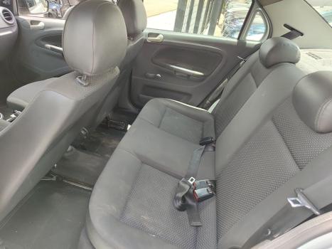 VOLKSWAGEN Voyage 1.6 4P FLEX, Foto 7