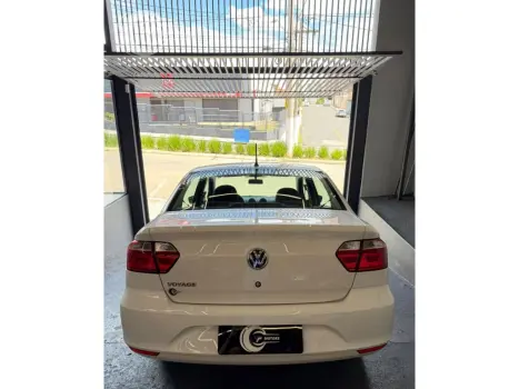 VOLKSWAGEN Voyage 1.0 4P FLEX, Foto 9