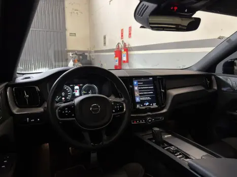 VOLVO XC60 2.0 16V 4P T8 HYBRID POLESTAR ENGINEERED AWD GEARTRONIC AUTOM�TICO, Foto 8