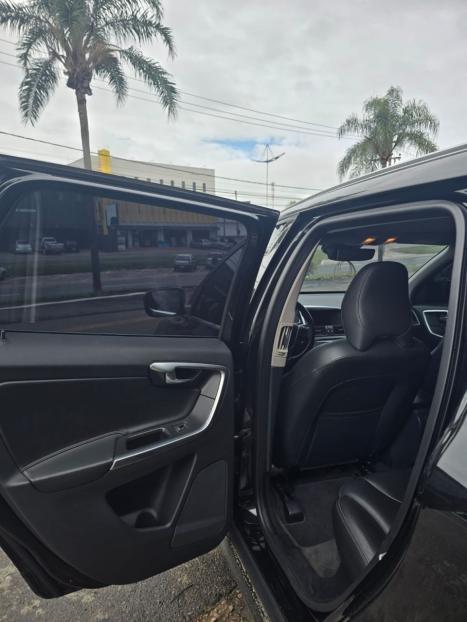 VOLVO XC60 2.0 T5 4P KINETIC DRIVE-E AUTOM�TICO, Foto 9