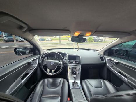 VOLVO XC60 2.0 T5 4P KINETIC DRIVE-E AUTOM�TICO, Foto 13