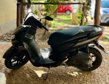YAMAHA Fluo 125 ABS, Foto 2