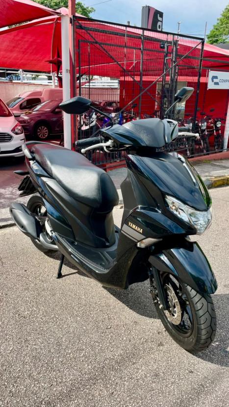 YAMAHA Fluo 125 ABS, Foto 1