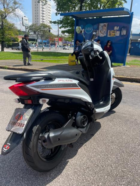 YAMAHA Fluo 125 ABS, Foto 4
