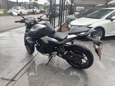 YAMAHA MT-03 300 ABS, Foto 5