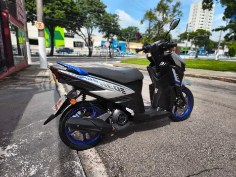 YAMAHA Neo UBS 125 , Foto 5