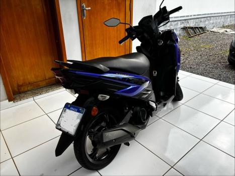 YAMAHA Neo UBS 125 , Foto 3