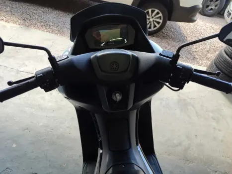 YAMAHA NMax 160 ABS, Foto 6