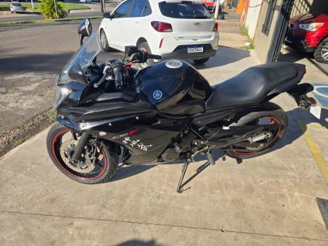 YAMAHA XJ6 600 F, Foto 3