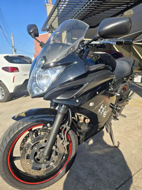 YAMAHA XJ6 600 F, Foto 6