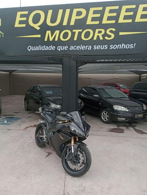 YAMAHA YZF R1 1000 , Foto 1