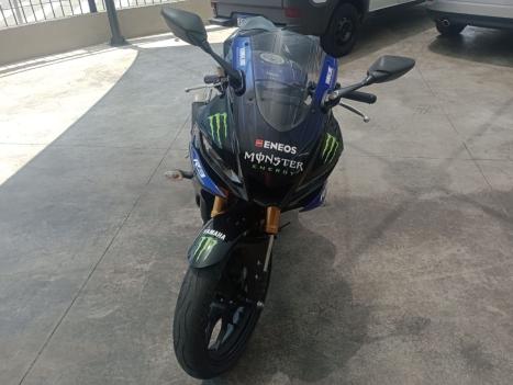 YAMAHA YZF R3 300 ABS, Foto 2