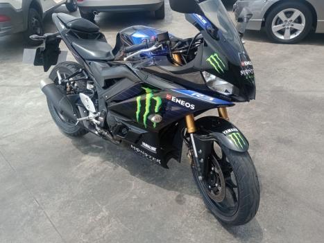 YAMAHA YZF R3 300 ABS, Foto 3