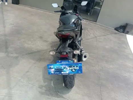 YAMAHA YZF R3 300 ABS, Foto 5