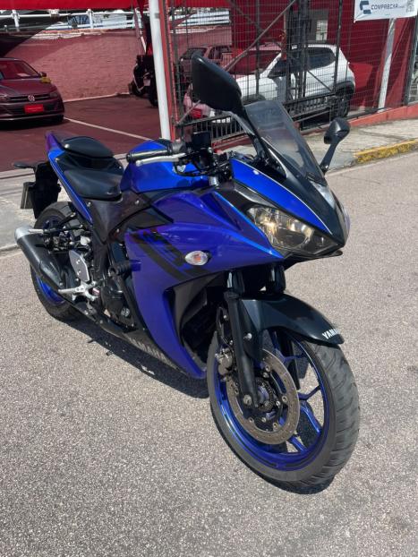 YAMAHA YZF R3 300 ABS, Foto 2