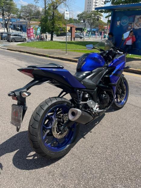 YAMAHA YZF R3 300 ABS, Foto 6