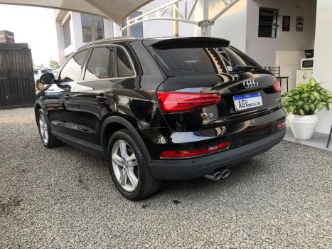 AUDI Q3 1.4 4P TFSI FLEX PRESTIGE S-TRONIC AUTOMTICO, Foto 5