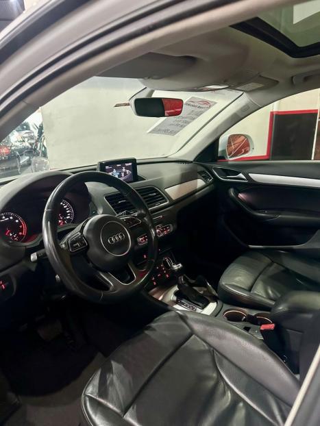 AUDI Q3 1.4 4P TFSI AMBIENTE S-TRONIC AUTOMTICO, Foto 3