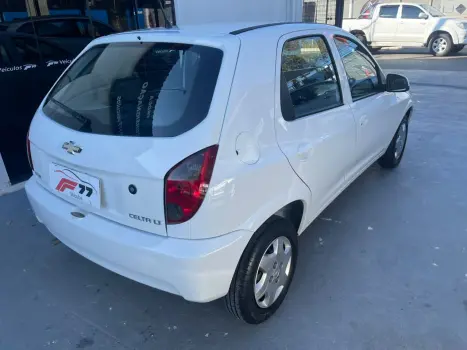 CHEVROLET Celta 1.0 4P LT FLEX, Foto 4