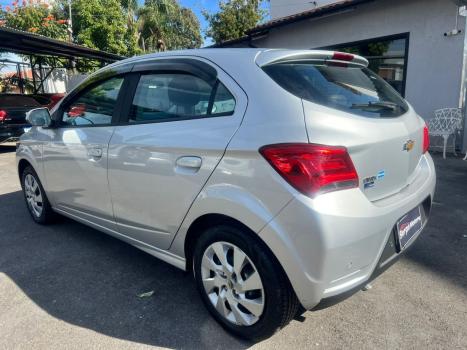 CHEVROLET Onix Hatch 1.4 4P FLEX LT AUTOMTICO, Foto 6