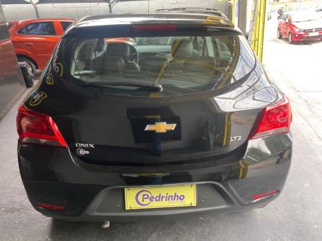CHEVROLET Onix Hatch 1.4 4P FLEX LTZ AUTOMTICO, Foto 8