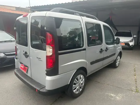 FIAT Doblo 1.8 16V 4P FLEX ESSENCE 7 LUGARES, Foto 4