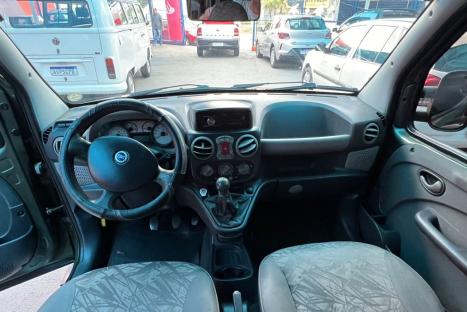 FIAT Doblo 1.8 4P FLEX ADVENTURE 6 LUGARES, Foto 5