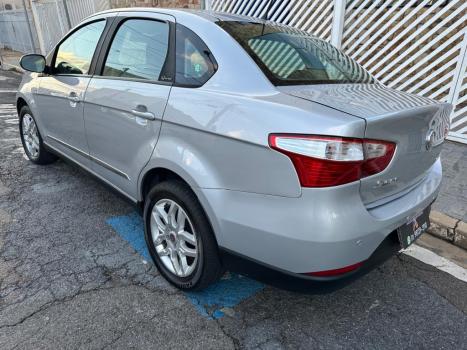 FIAT Grand Siena 1.6 16V 4P FLEX ESSENCE DUALOGIC AUTOMATIZADO, Foto 5