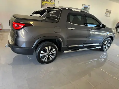 FIAT Toro 1.3 16V 4P FLEX 270 TURBO VOLCANO AUTOMTICO, Foto 3