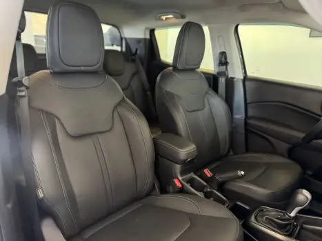 FIAT Toro 1.3 16V 4P FLEX 270 TURBO VOLCANO AUTOMTICO, Foto 5