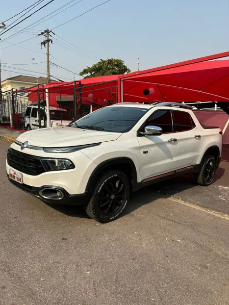 FIAT Toro 2.0 16V 4P 4WD RANCH TURBO DIESEL AUTOMTICO, Foto 2