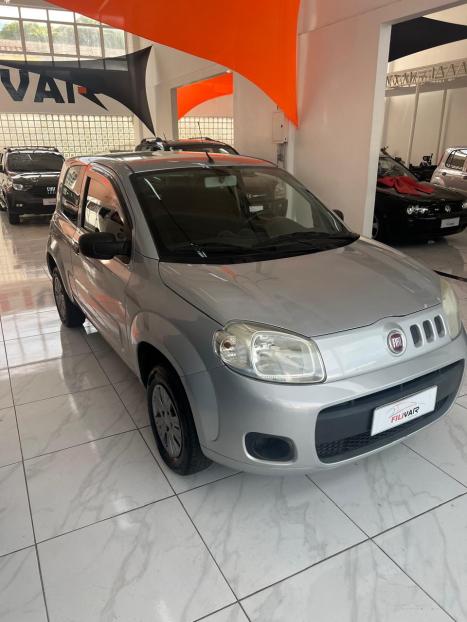 FIAT Uno 1.0 FLEX VIVACE, Foto 2