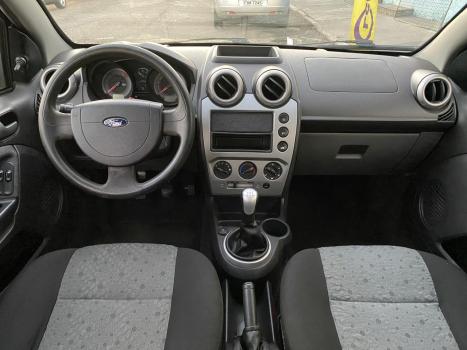 FORD Fiesta Hatch 1.6 4P FLEX, Foto 8