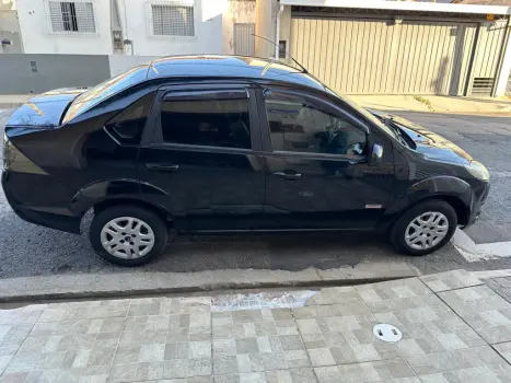 FORD Fiesta Sedan 1.6 4P CLASS FLEX, Foto 2