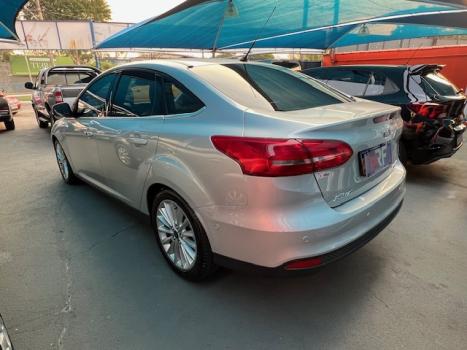 FORD Focus Sedan 2.0 16V 4P FLEX TITANIUM AUTOMTICO, Foto 3