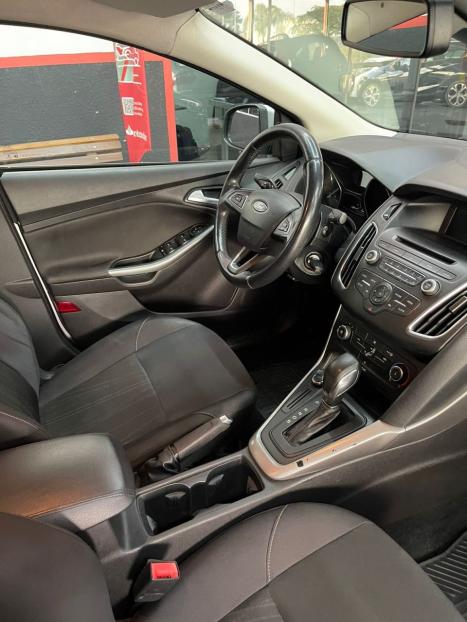 FORD Focus Sedan 2.0 16V 4P FLEX SE POWERSHIFT AUTOMTICO, Foto 2