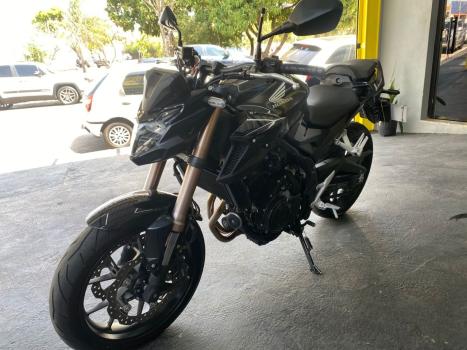 HONDA CB 500 F ABS, Foto 2