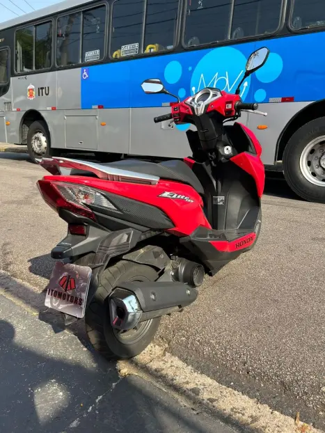 HONDA Elite 125 , Foto 2