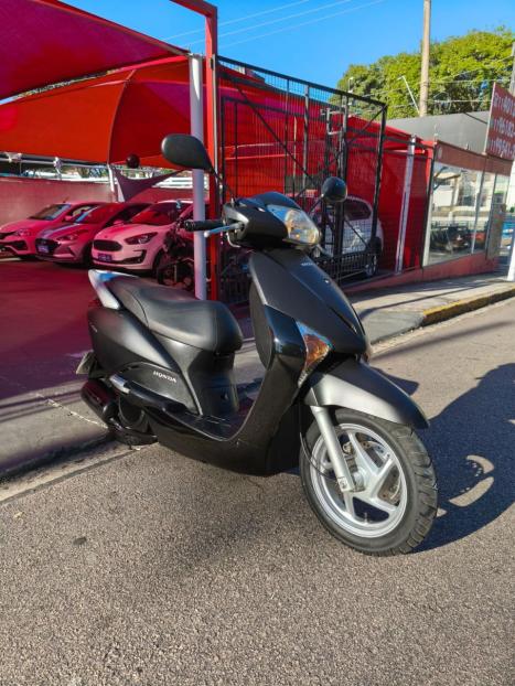 HONDA Lead 110 , Foto 2