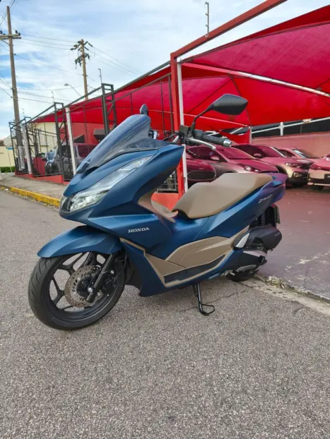 HONDA PCX 160 DLX ABS, Foto 2