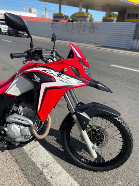 HONDA XRE 300 RALLY ABS, Foto 2