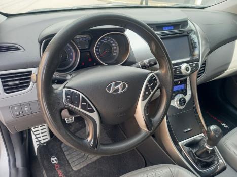 HYUNDAI Elantra 1.8 16V 4P, Foto 6