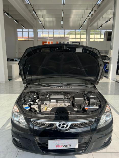 HYUNDAI I30 2.0 16V 4P, Foto 16