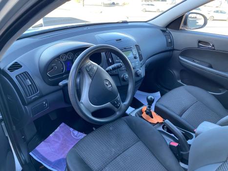 HYUNDAI I30 2.0 16V 4P GLS, Foto 5
