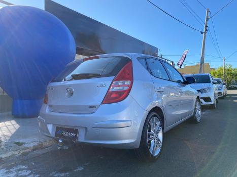 HYUNDAI I30 2.0 16V 4P GLS, Foto 6