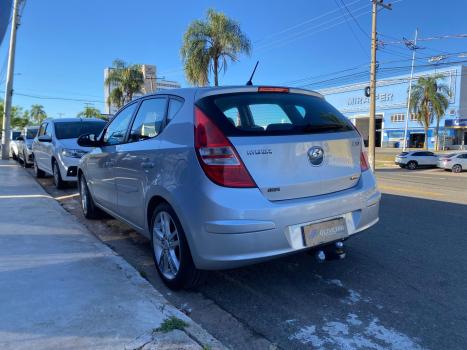 HYUNDAI I30 2.0 16V 4P GLS, Foto 8