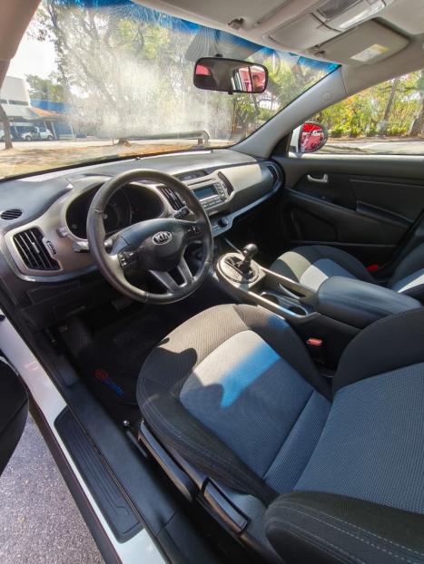 KIA Sportage 2.0 16V 4P LX, Foto 11