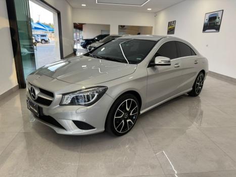 MERCEDES-BENZ CLA 200 1.6 16V 4P URBAN AUTOMTICO, Foto 1