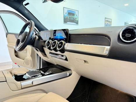 MERCEDES-BENZ GLB 200 1.3 16V 4P CGI PROGRESSIVE TURBO 7G-TRONIC DCT AUTOMTICO, Foto 8
