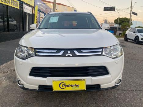 MITSUBISHI Outlander 3.0 V6 24V 4P GT 4X4 AUTOMTICO, Foto 5